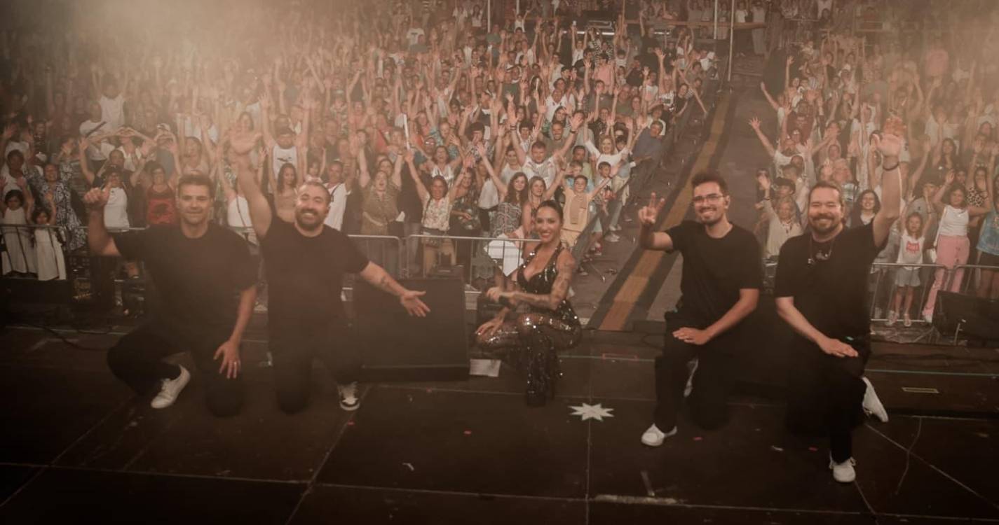 Ana Malhoa ‘subiu a temperatura’ de milhares em Câmara de Lobos (com fotos)