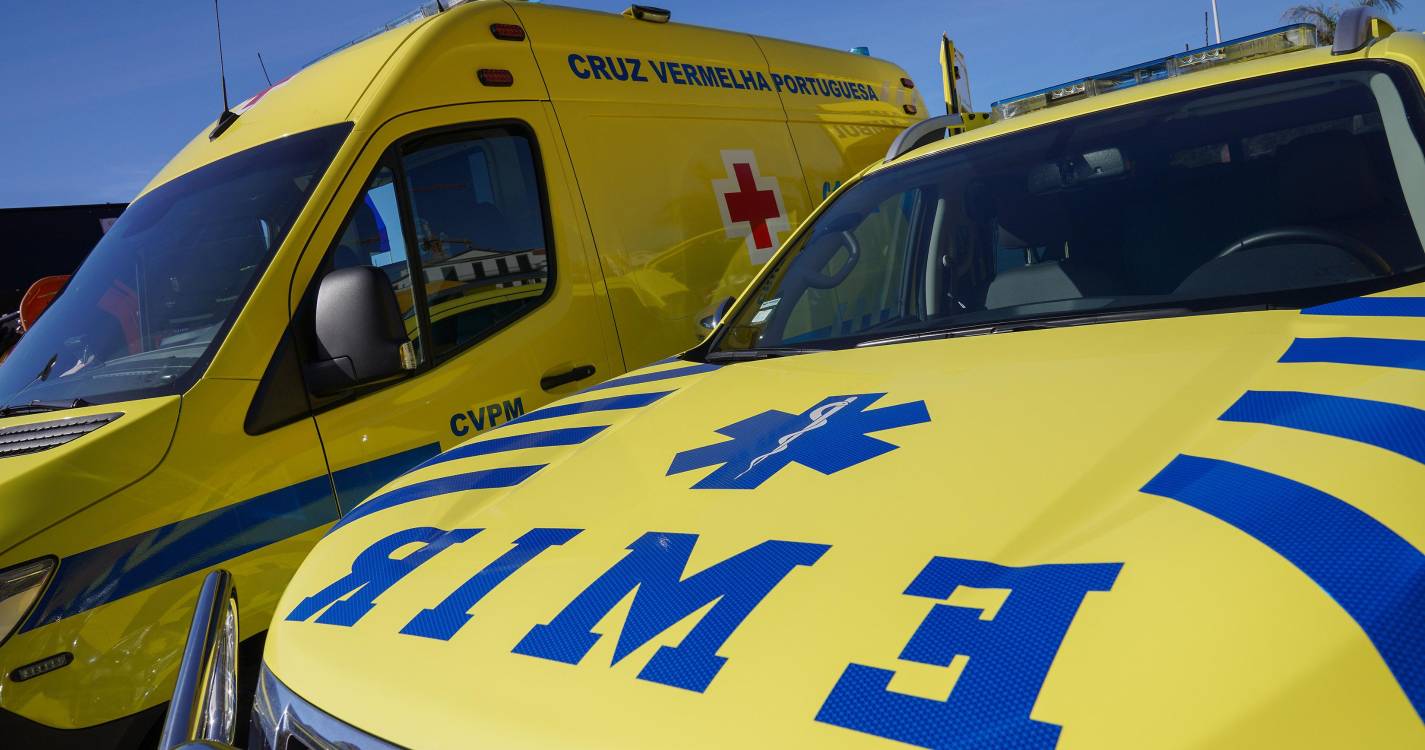 Trabalhador na obra do novo hospital socorrido pela Cruz Vermelha e EMIR