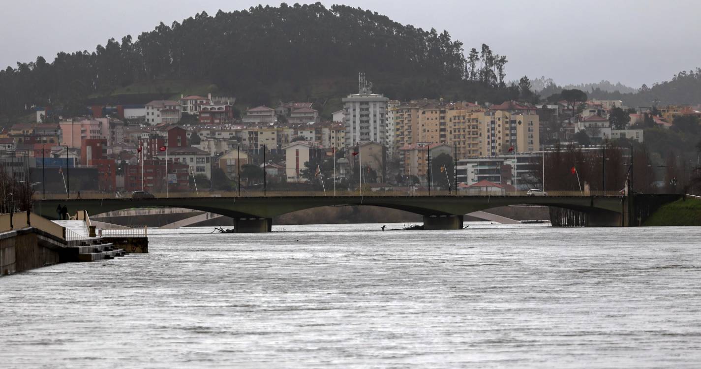 Mau Tempo: Câmara de Coimbra diz que “risco maior” de cheia desapareceu
