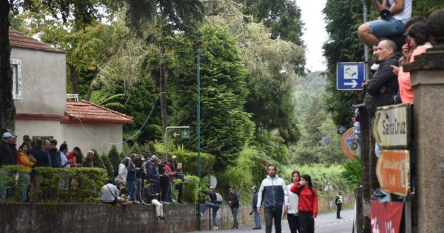 Segundo dia de Rali Vinho Madeira inicia-se com piso húmido em várias zonas