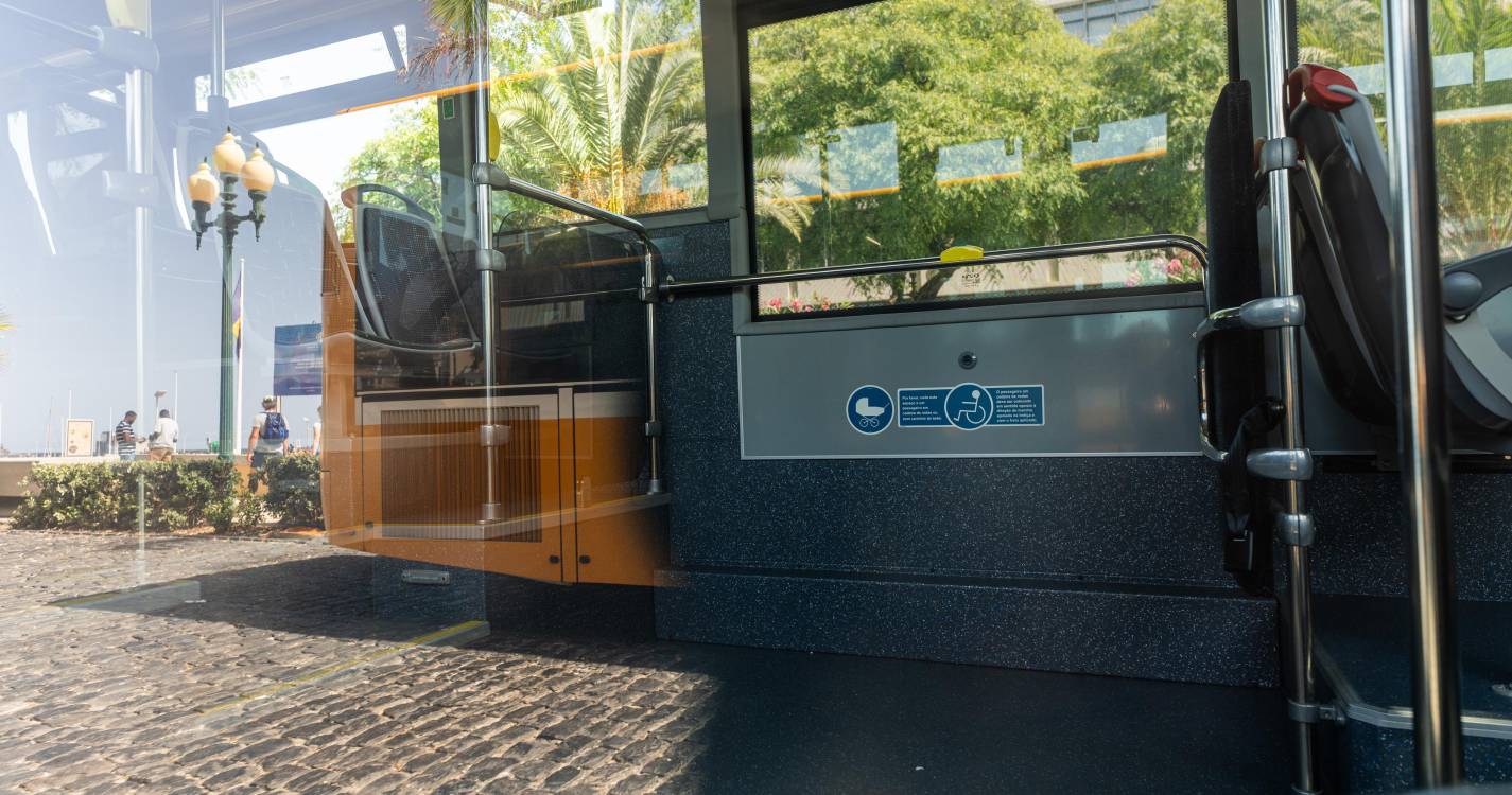 Governo Regional mantém confiança na Horários do Funchal e acusa sindicato de “postura inflexível”