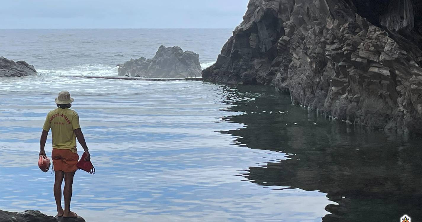 Banhista polaca sofreu queda nas Piscinas do Seixal