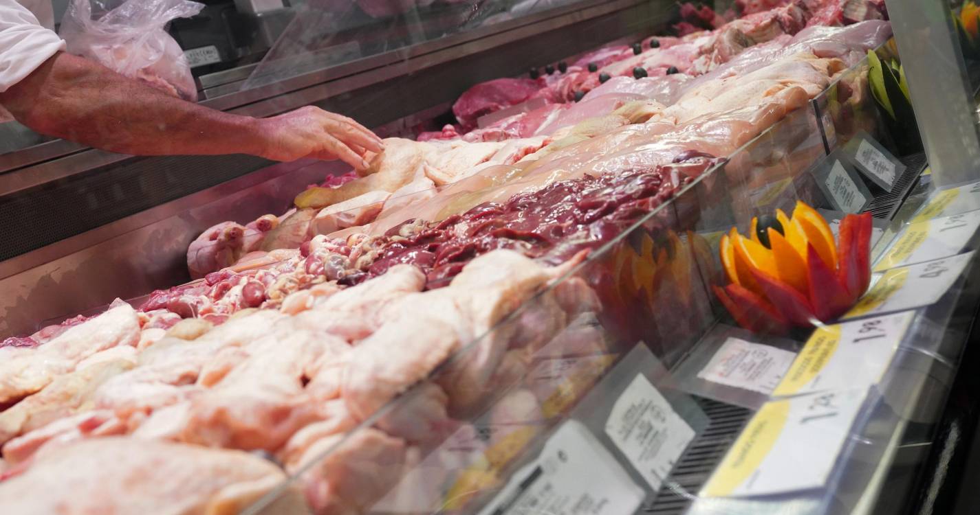 Alimentação: Cabaz da DECO PROteste “custa mais 10 euros do que há um ano”