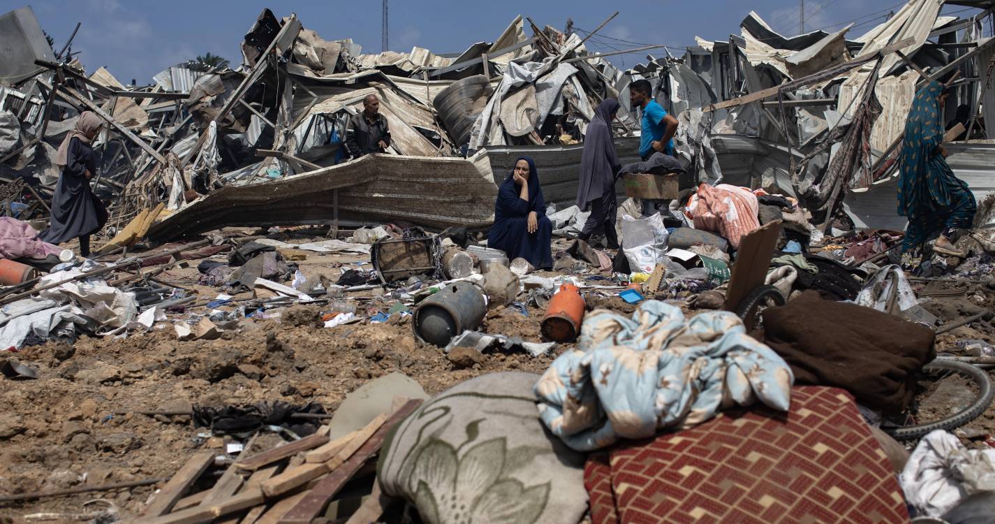 Médio Oriente: Ataque israelita mata seis crianças e 11 adultos no sul de Gaza