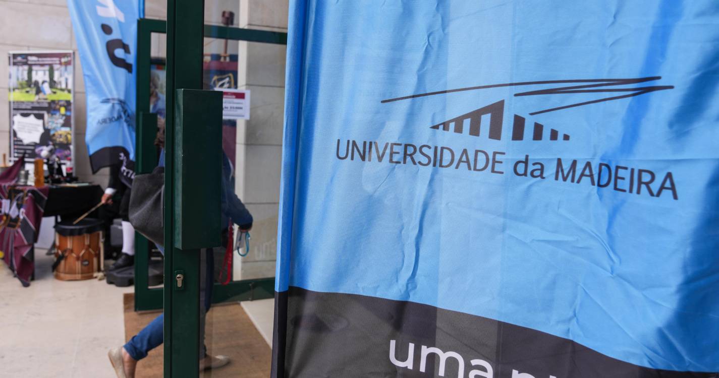 PCP propõe maiores financiamento aos establecimentos do ensino superior insulares