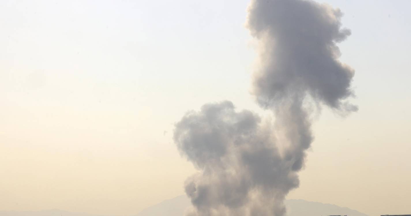 Trump anuncia “grande operação de combate” no Irão para “eliminar ameaças iminentes”