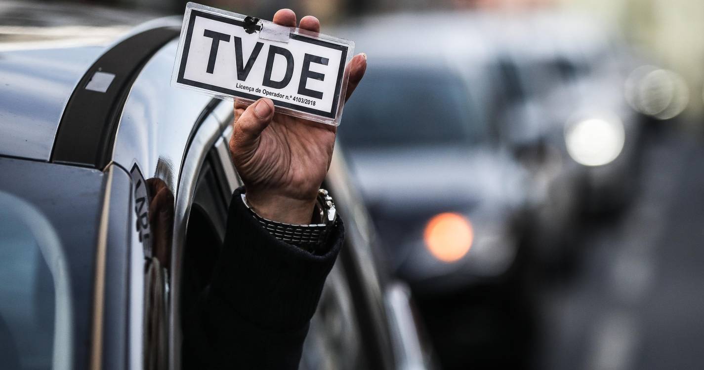 Motoristas de TVDE mobilizam-se para paralisação hoje nas horas de ponta