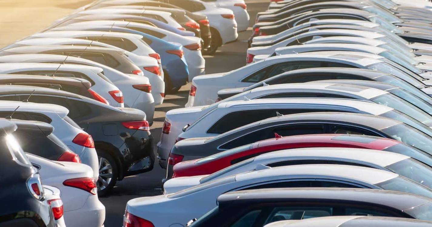 Representantes de marcas automóveis em Portugal falam em descarbonização difícil até 2035