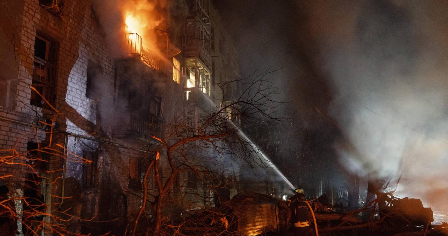 Ucrânia: ONU condena bombardeamentos russos que deixam 5.000 edifícios sem aquecimento