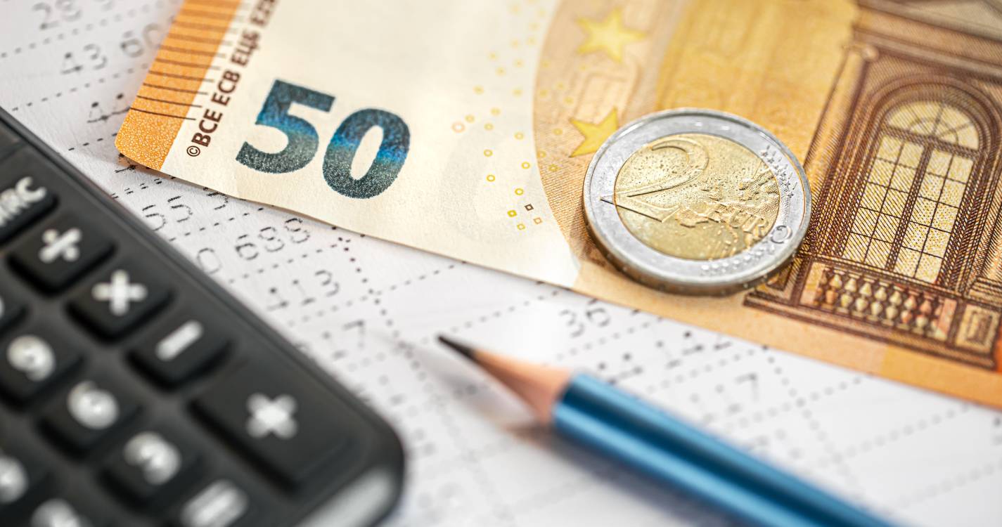 Rendimento médio dos agregados fiscais da Madeira é de 21.237 euros anuais