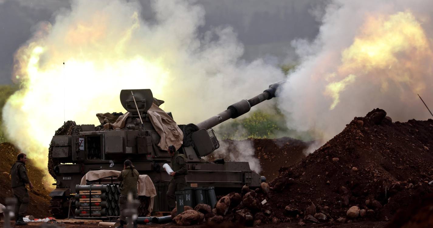 Irão: Ataques de Israel matam 10 adultos e quatro crianças no Líbano