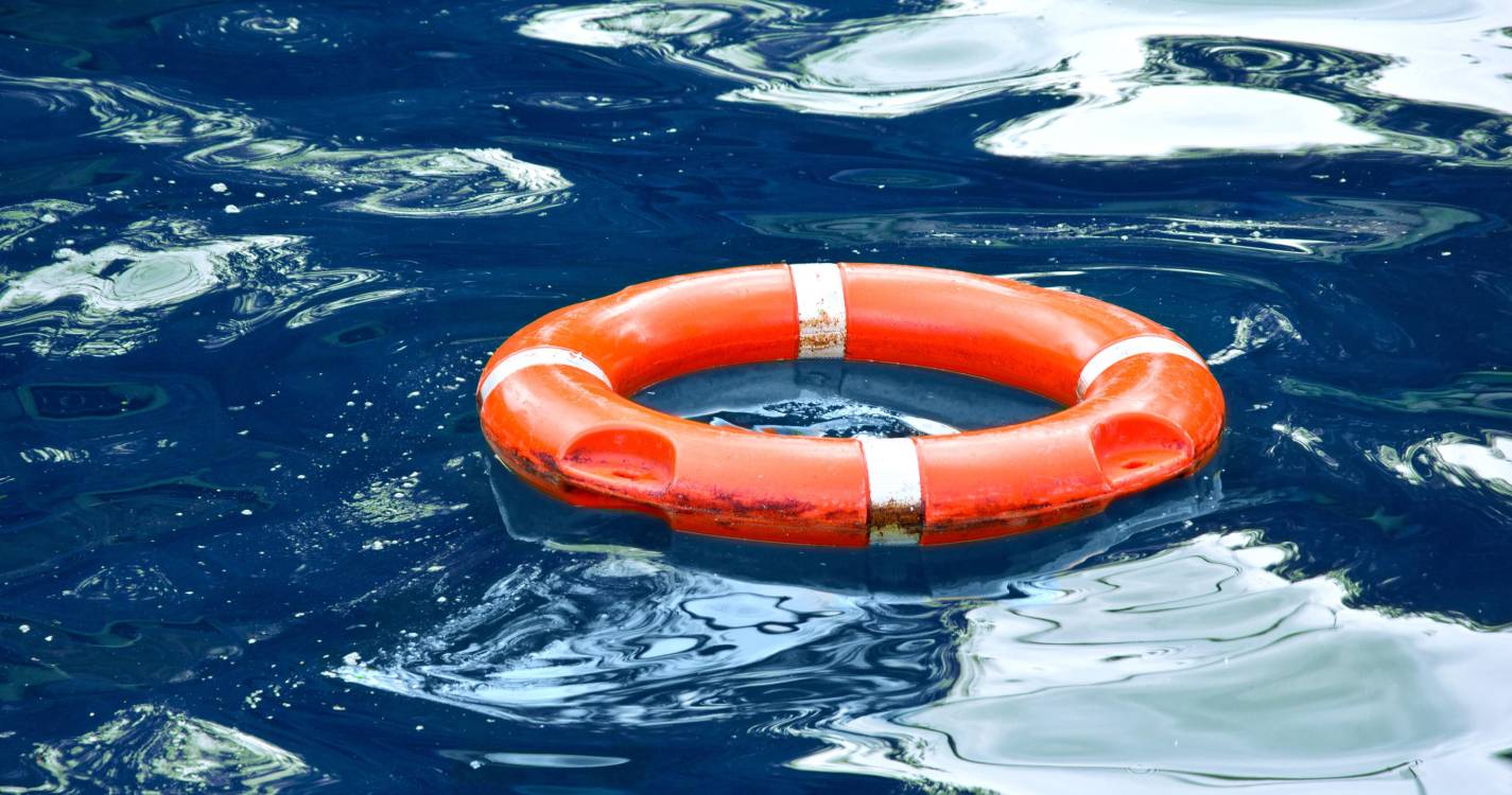 Homem de 62 anos morre afogado na Costa da Caparica