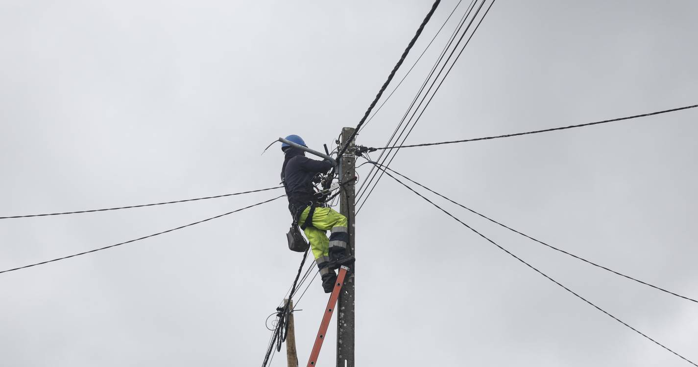 Mau tempo: Presidente da República lamenta morte de homem que trabalhava para recuperar rede elétrica