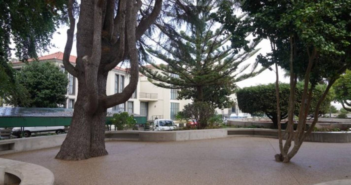Largo da Achada: veja como ficou depois da interven&ccedil;&atilde;o