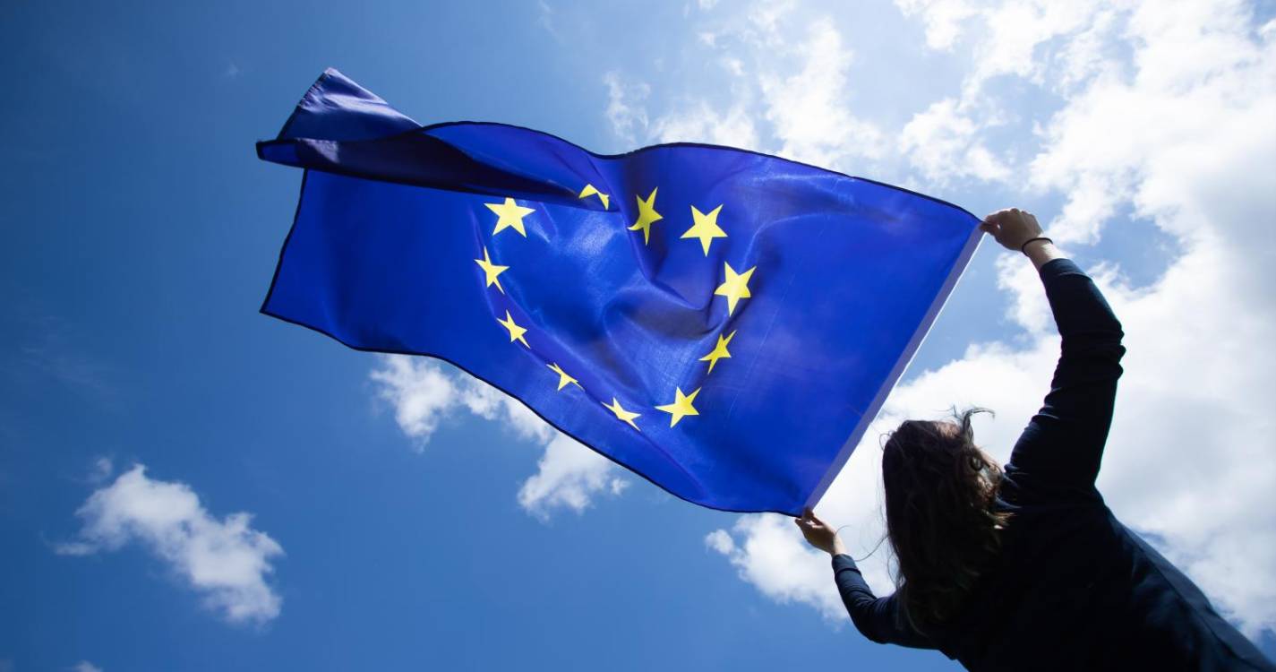 Bruxelas propõe diretrizes para negociar adesão da Ucrânia e Moldova à UE
