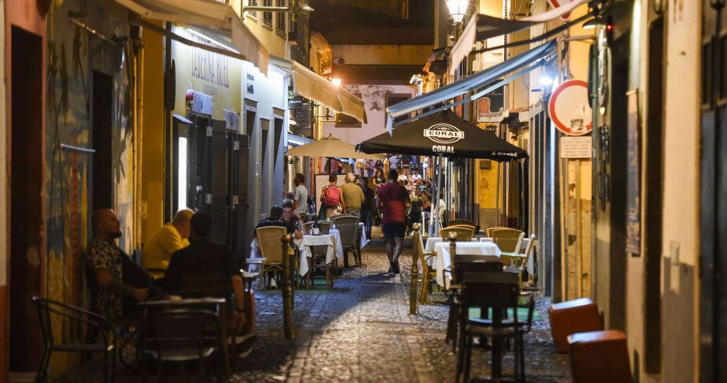 IL alerta para excesso de ruído na Zona Velha e diz que Câmara do Funchal está “do lado de fora da lei”