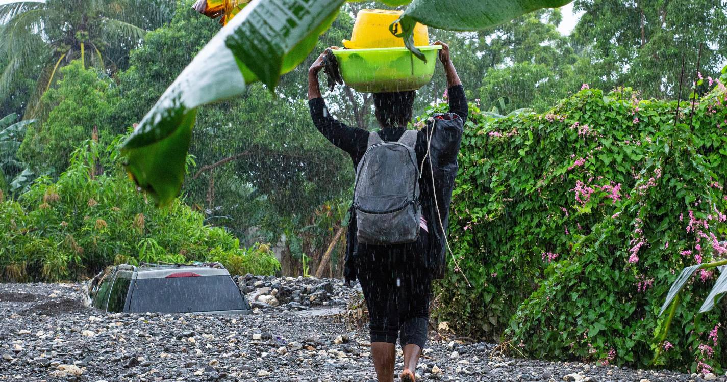 Mais de 700.000 crianças precisam “urgentemente de alimentos” após furacão Melissa