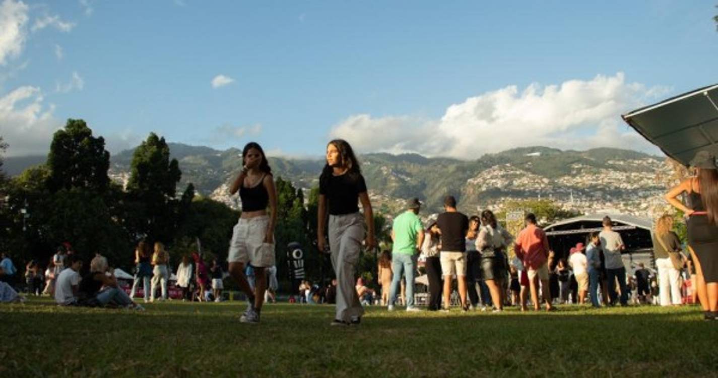 MEO Sons do Mar: Veja como está o ambiente no Parque de Santa Catarina