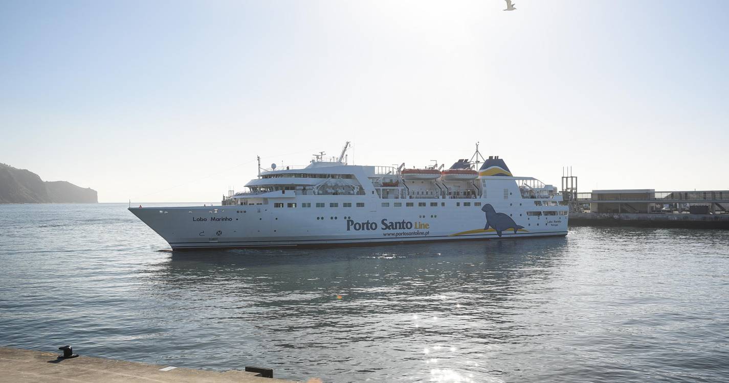 Lobo Marinho abre viagens extraordinárias para dia 28