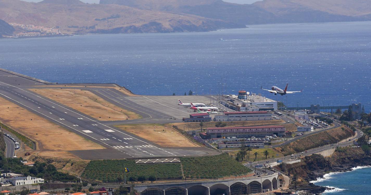Passaram pelo aeroporto da Madeira 4,3 milhões de passageiros