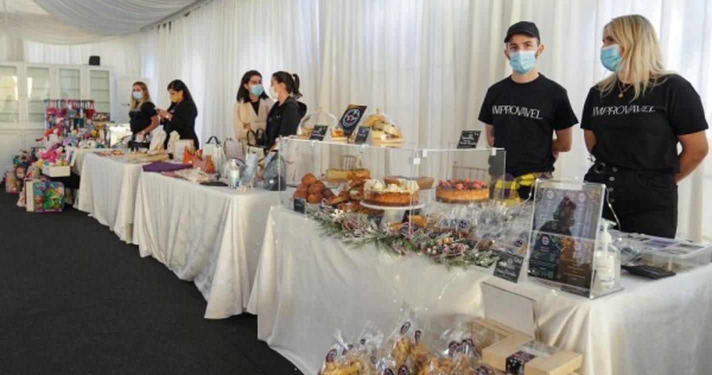 Mercadinho Improvável anima Forte de São Tiago este domingo (com fotos)