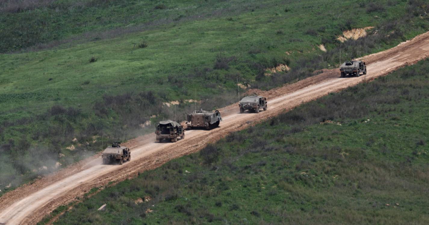 Ataques israelitas atingem unidades de saúde no Líbano