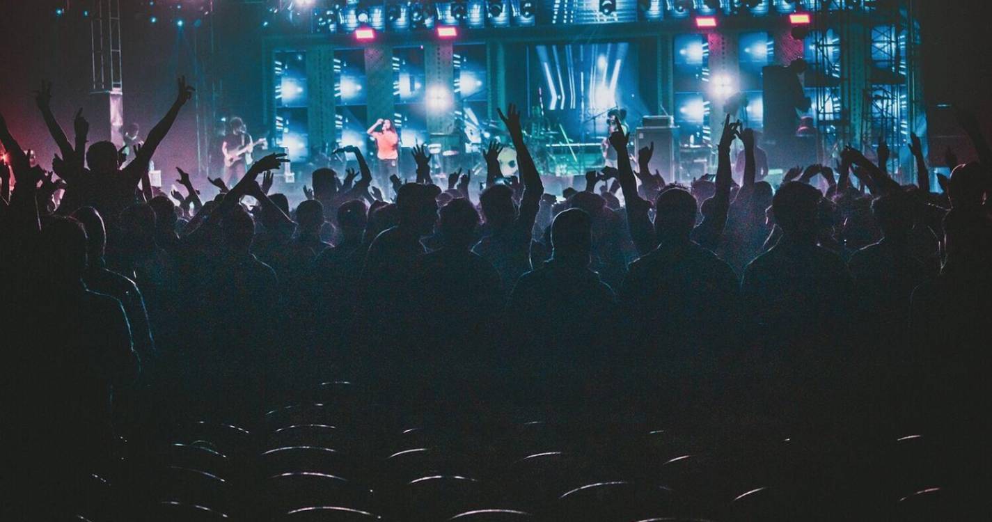 Receitas de bilheteira dos espetáculos ao vivo em 2023 batem recorde de 2022