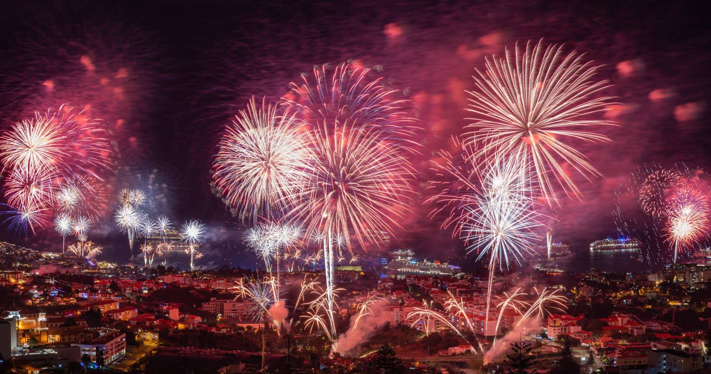 Onde assistir ao espetáculo pirotécnico?