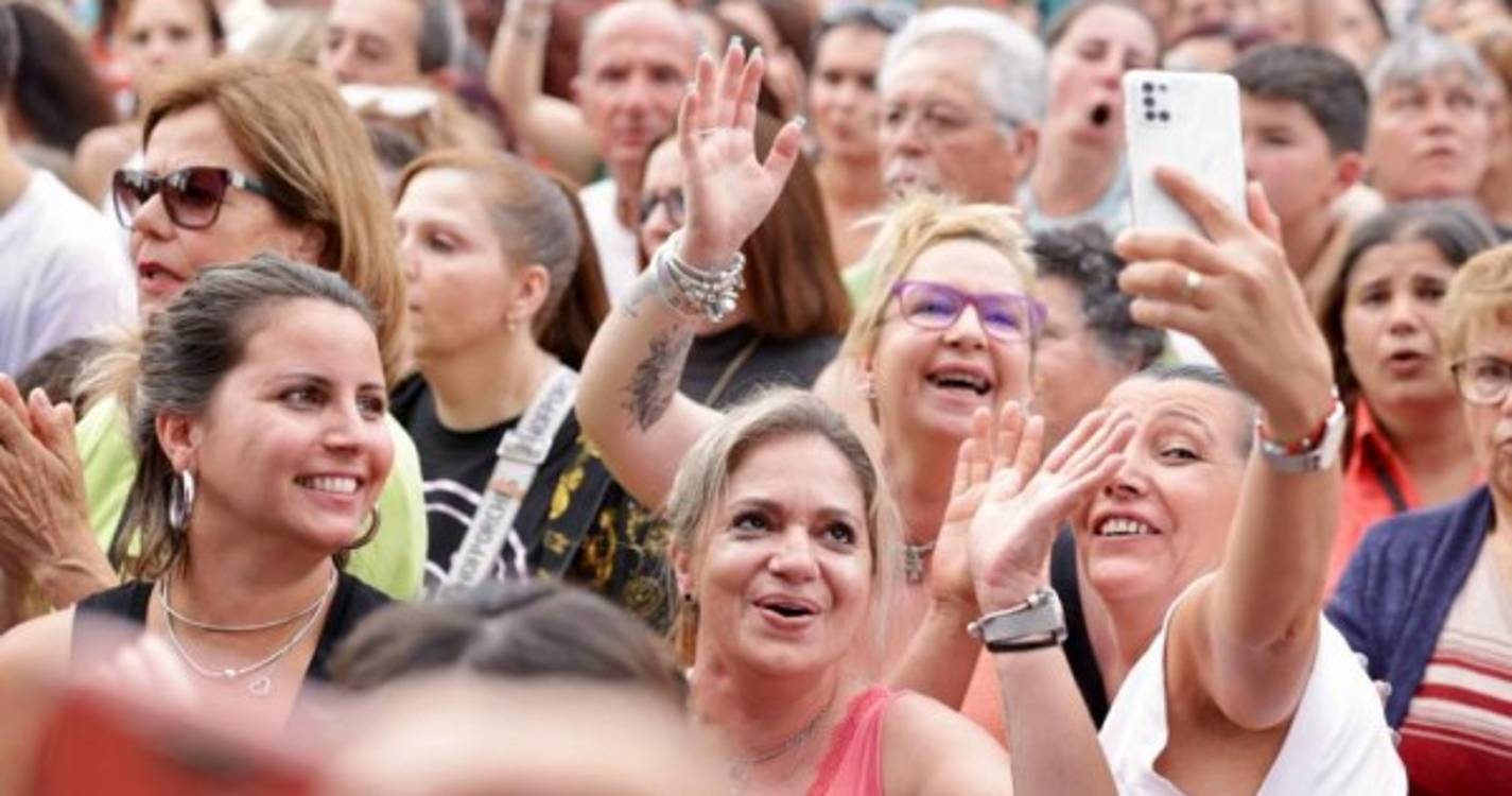 Praça do Povo demasiado pequena para a popularidade de Tony Carreira