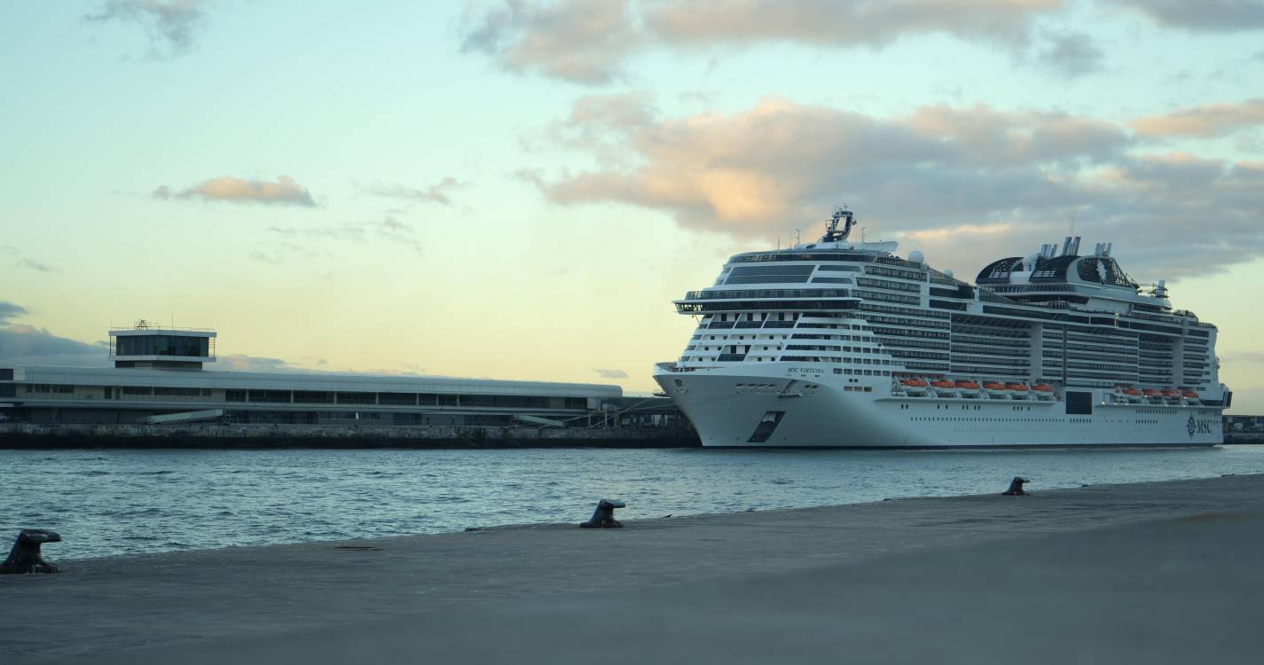 MSC Virtuosa traz mais de 6.500 pessoas ao Funchal
