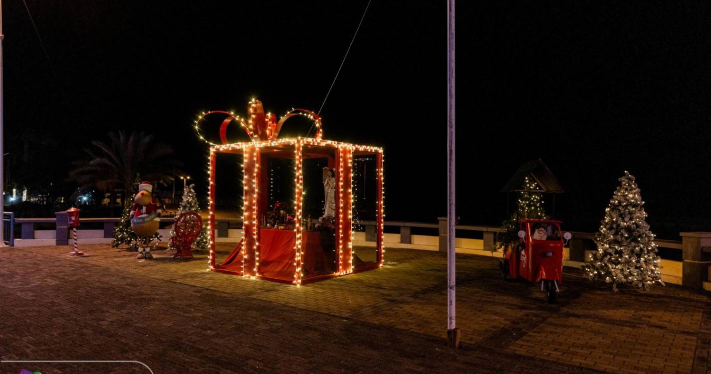Luzes de Natal já brilham na Calheta (com fotos e vídeo)