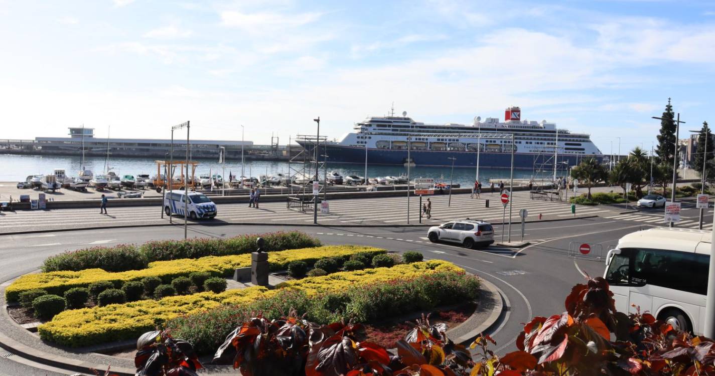 ‘Bolette’ de regresso ao Funchal com 874 passageiros a bordo