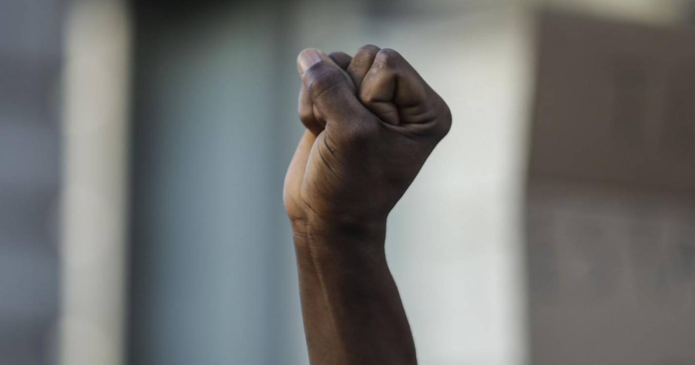 Grupo de 64 coletivos convoca manifestação antirracista por país mais inclusivo