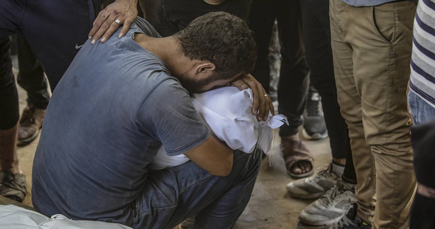 Operação israelita em Gaza pode deslocar um milhão de pessoas