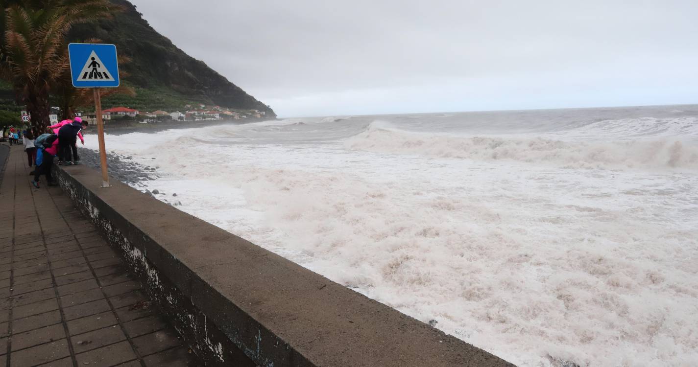 IPMA atualiza aviso de vento forte para a Madeira