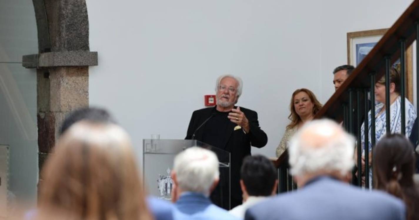 Veja como foi a homenagem ao escultor Francisco Simões