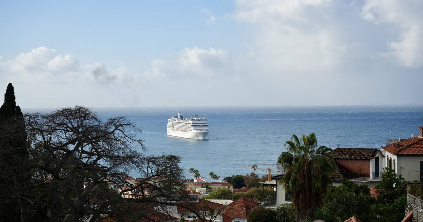 MSC Musica traz 2.749 passageiros para turnaround parcial