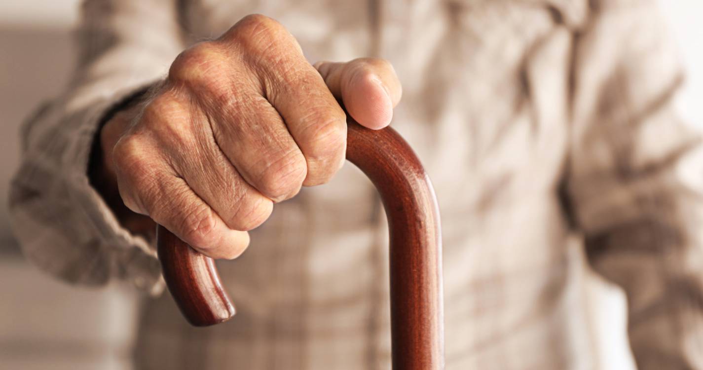 Idoso de 93 anos caiu para dentro de um ribeiro no Funchal