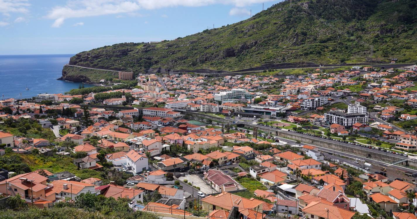 Iniciativa Liberal denuncia “falta de manutenção” da vereda da levada nova em Machico