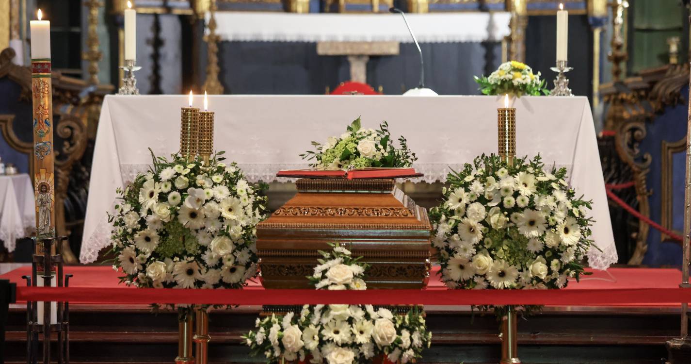 Dia da despedida de D. Teodoro de Faria