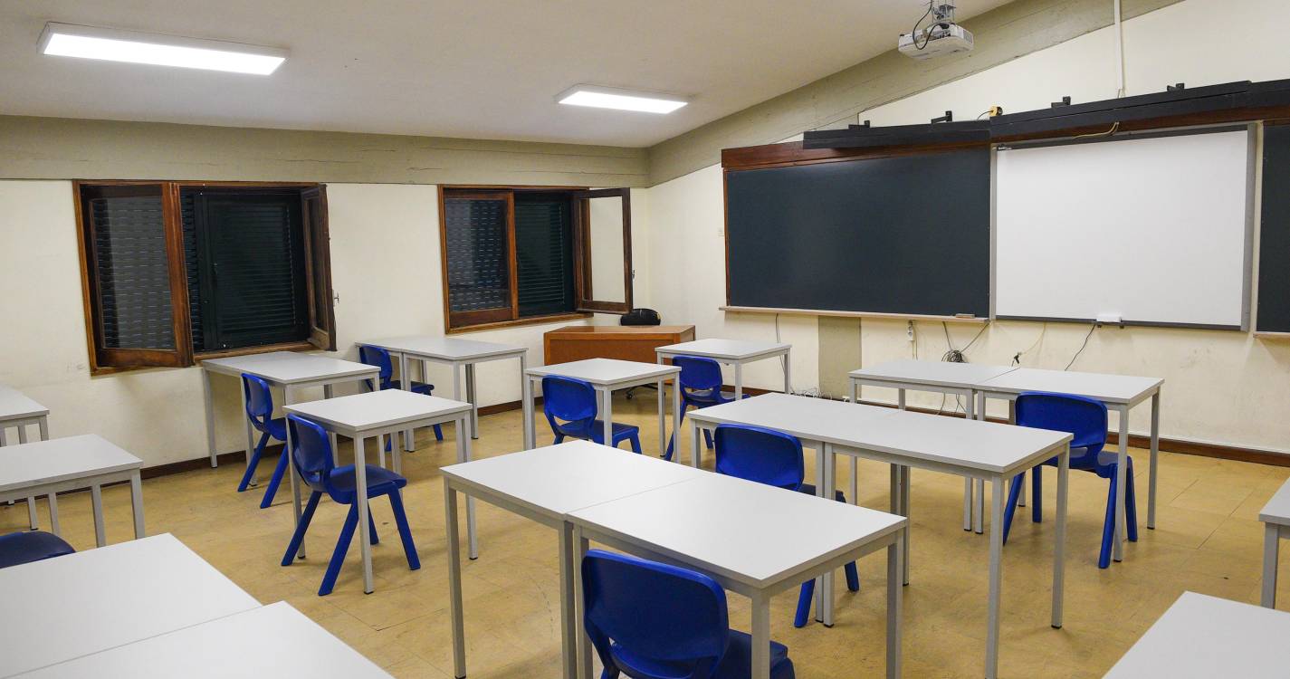 Professores querem que Estatuto da Carreira Docente inclua o direito a desligar