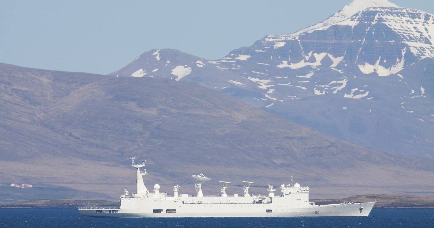Navio da marinha francesa fará escala na Madeira em julho