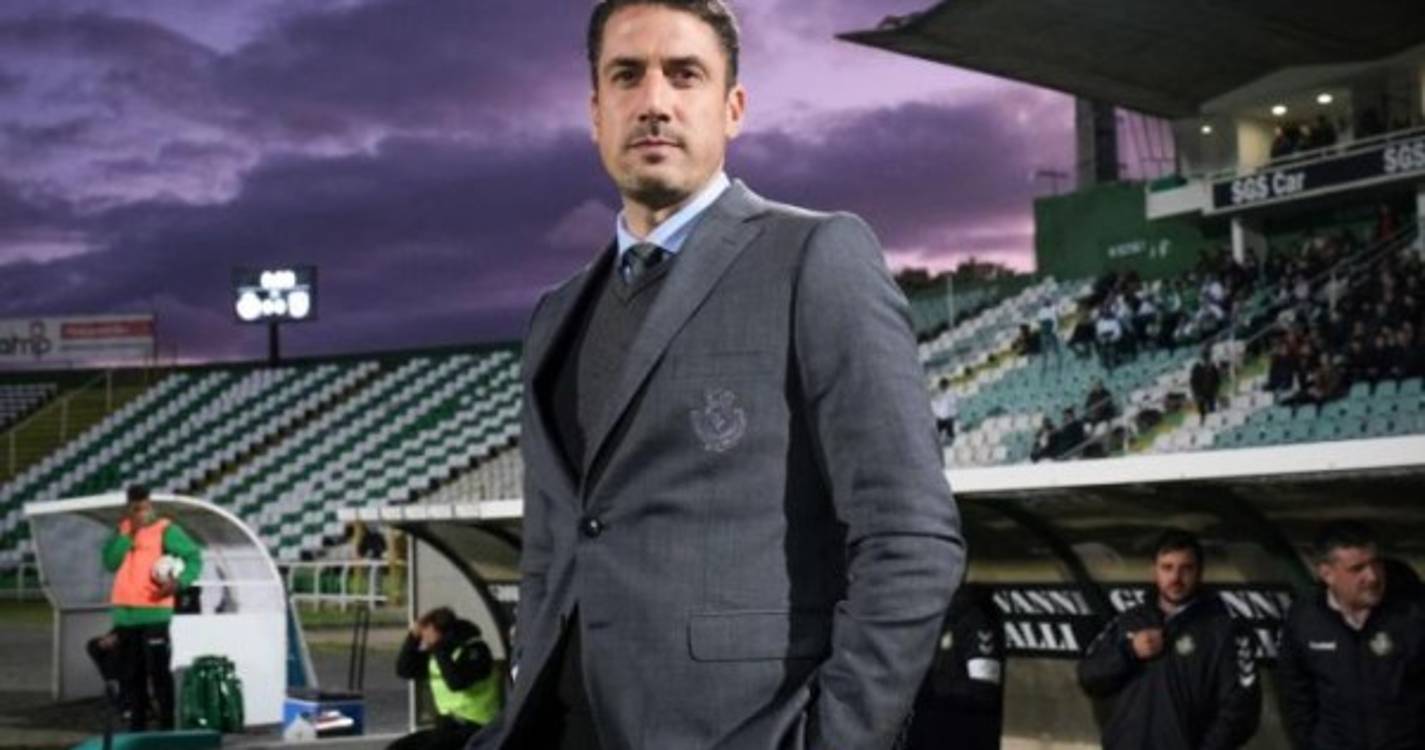 Julio Velázquez ‘eleito’ para salvar o Marítimo