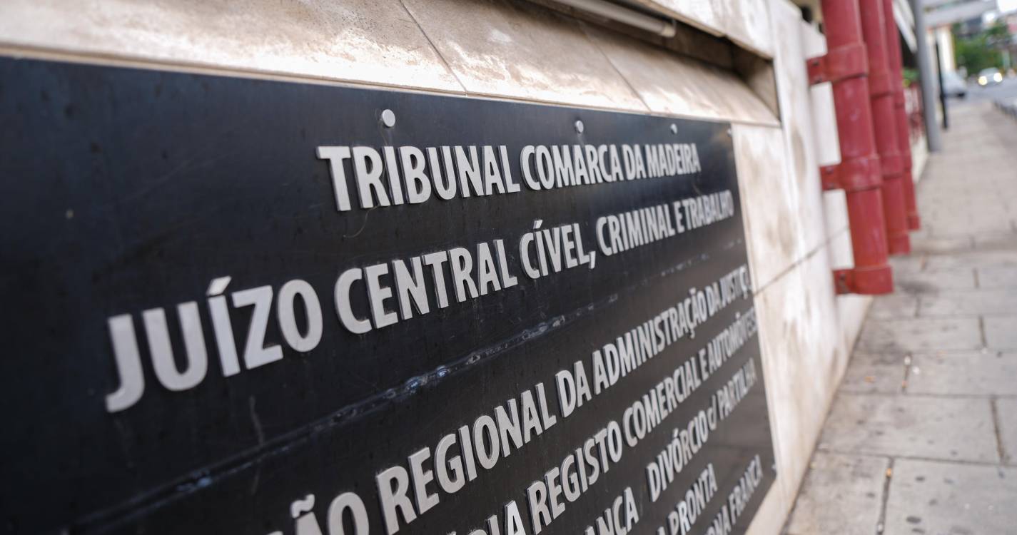 Tribunal mantém ordem para expulsar homem condenado por violação