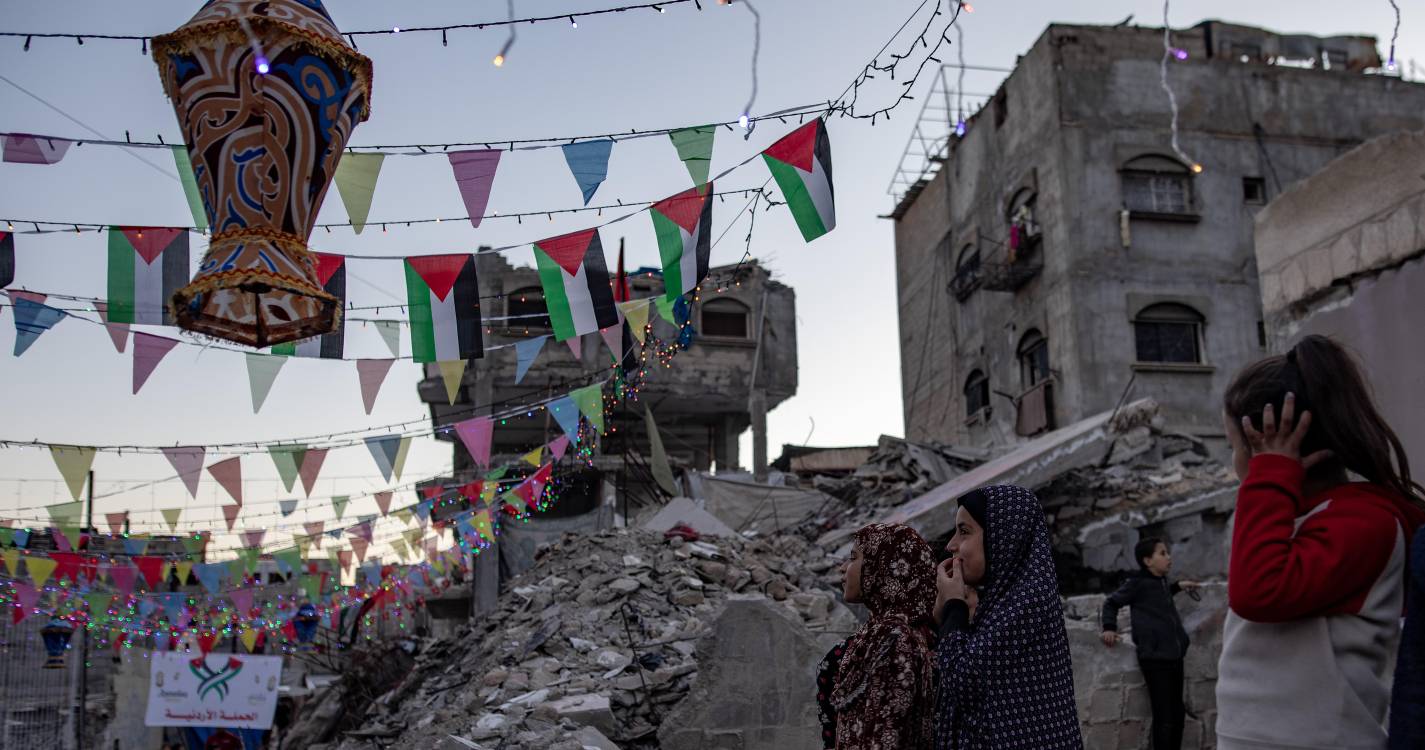 Médio Oriente: Netanyahu ameaça Hamas com “consequências inimagináveis” se não libertar os reféns