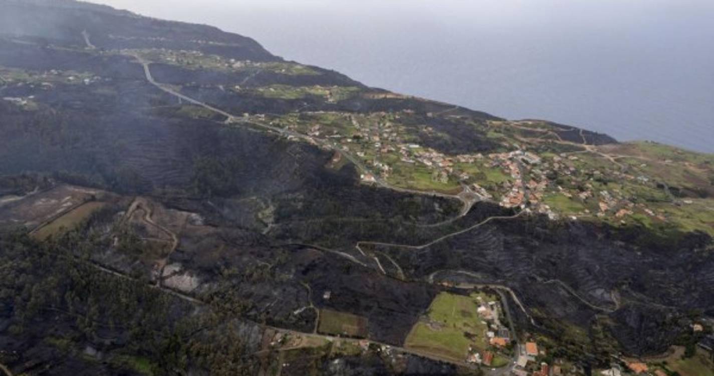 Imagens de drone mostram destruição da Calheta até ao Porto Moniz