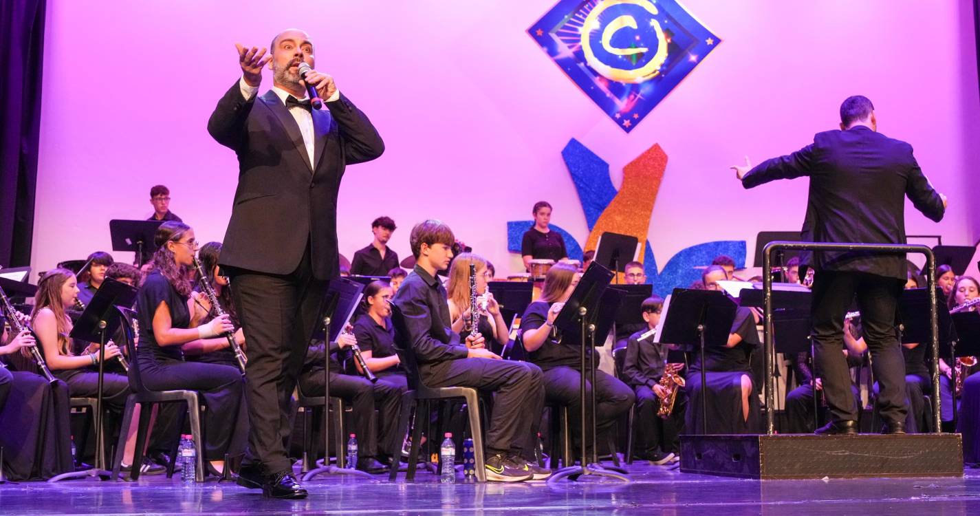 Percorra a galeria de fotos que mostra como foi a gala do Conservatório