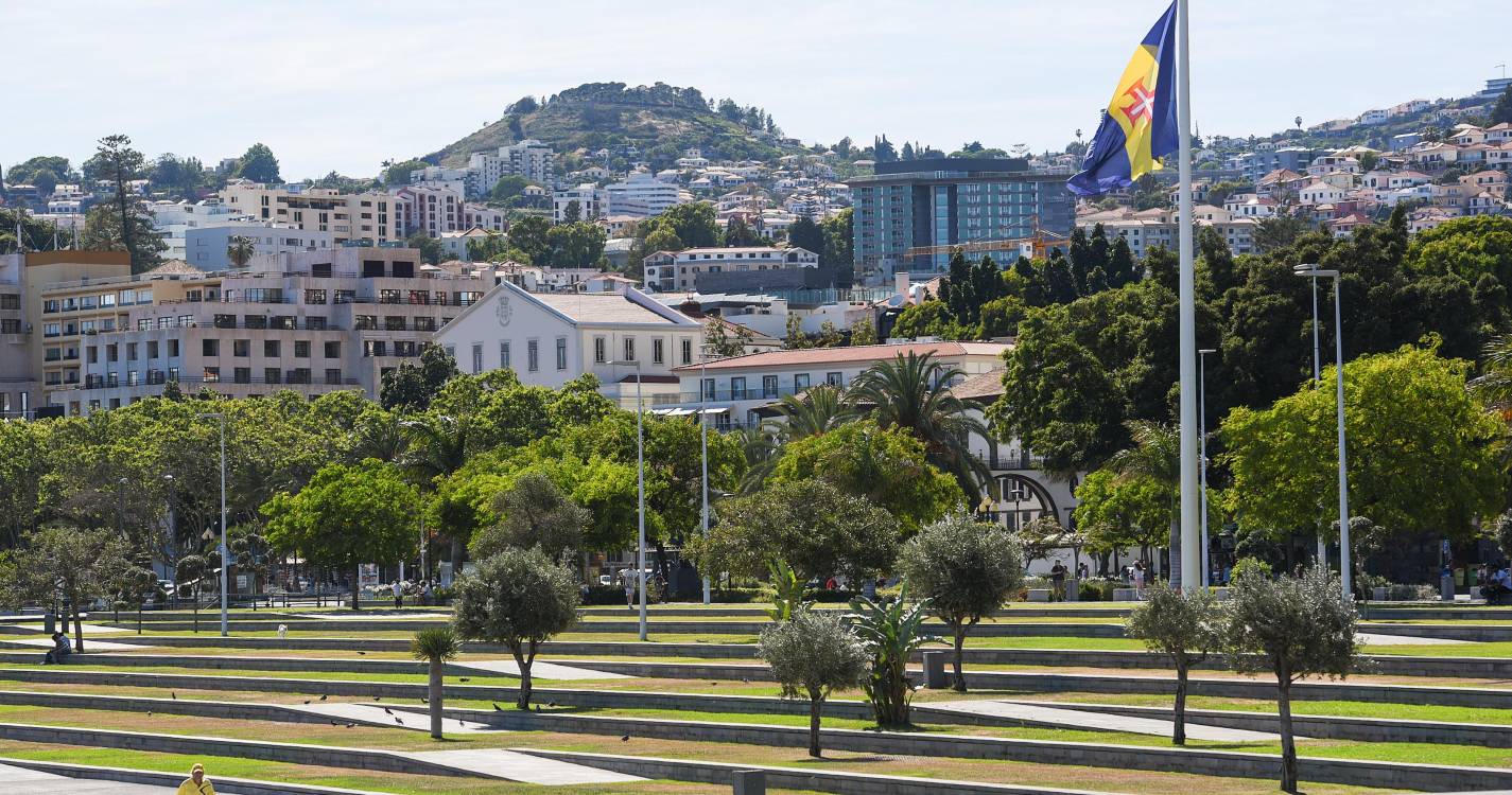 Funchal junta-se à luta pela libertação dos presos políticos portugueses na Venezuela