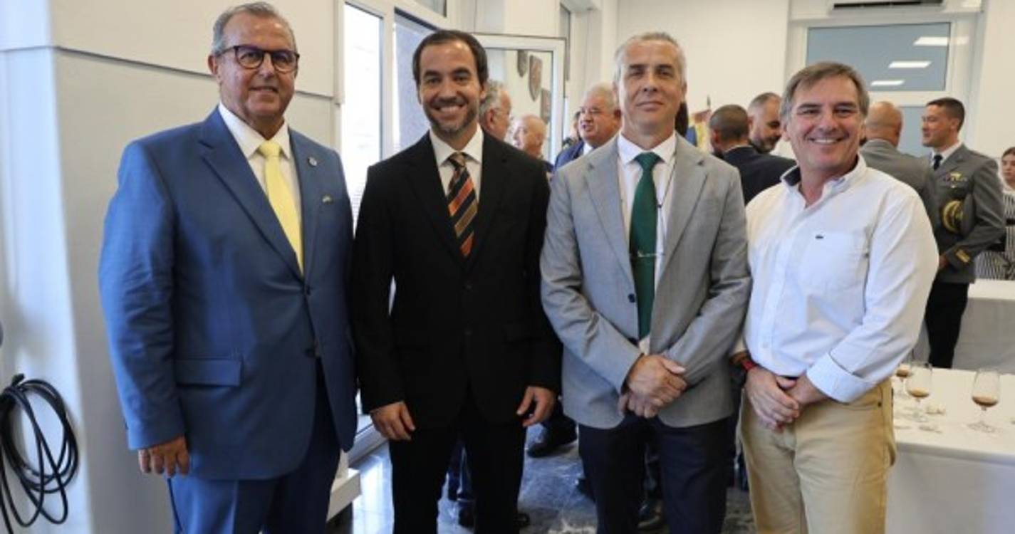 Veja como foi a homenagem ao escultor Francisco Simões