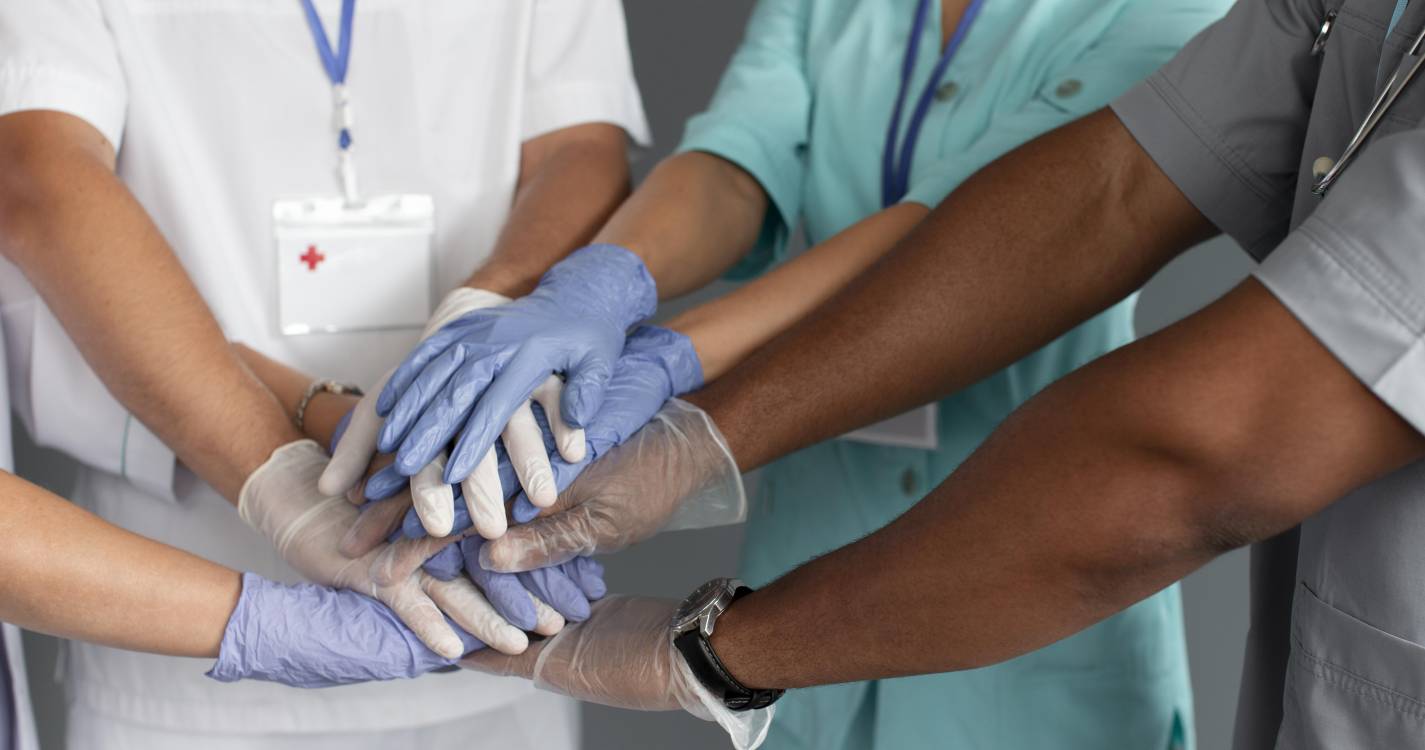 Falta de médicos e enfermeiros ensombra o 46º aniversário do SNS